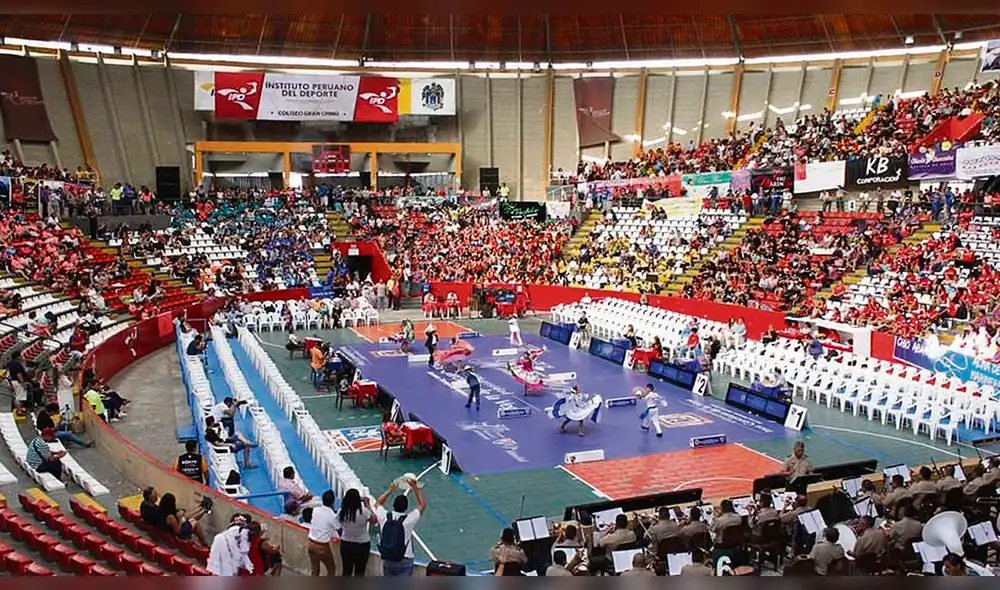 La marinera retornaría al Coliseo Cerrado Gran Chimú con aforo de 60% y protocolos de bioseguridad. Foto: Jaime Mendoza / LR