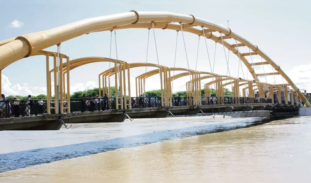 Las soluciones integrales buscan evitar que las regiones costeras se vean afectadas por inundaciones debido al Fenómeno de El Niño. Foto: La República Las soluciones integrales buscan evitar que las regiones costeras se vean afectadas por inundaciones debido al Fenómeno de El Niño. Foto: La República