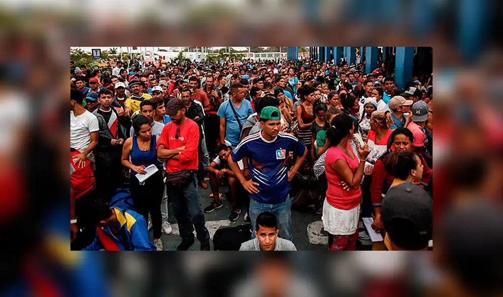 Los extranjeros acuden al Centro Binacional de Atención de Frontera (CEBAF) para registrar su ingreso al país. Foto: La República. Los extranjeros acuden al Centro Binacional de Atención de Frontera (CEBAF) para registrar su ingreso al país. Foto: La República.