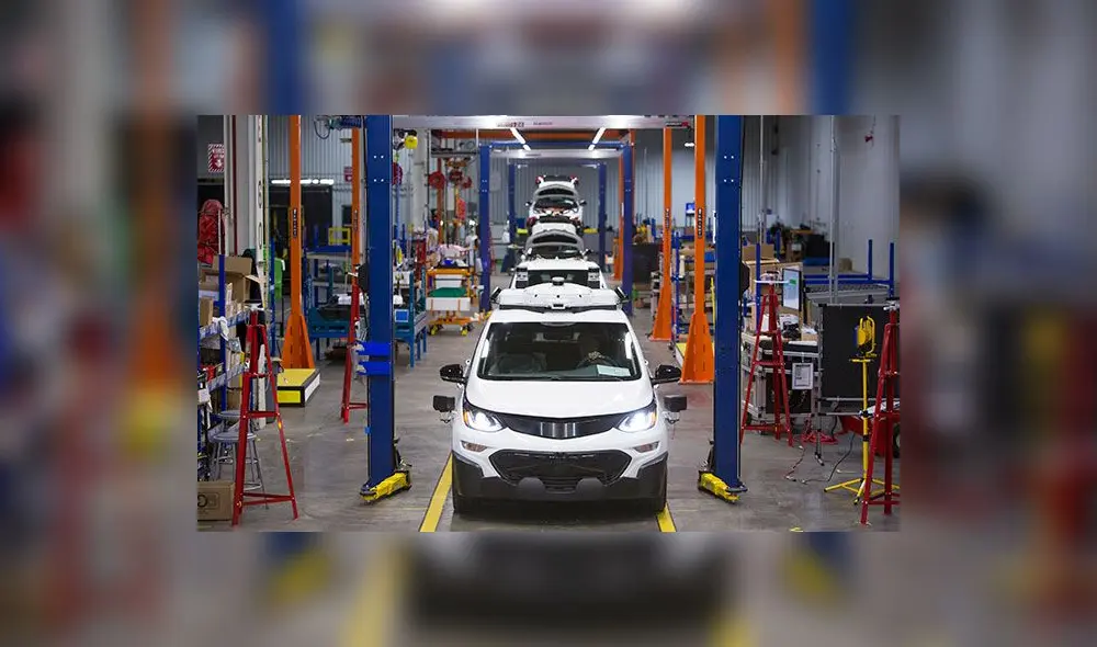 En la bolsa, las acciones de GM perdían 2,19% en los intercambios electrónicos fuera de hora en Wall Street. Foto: EFE