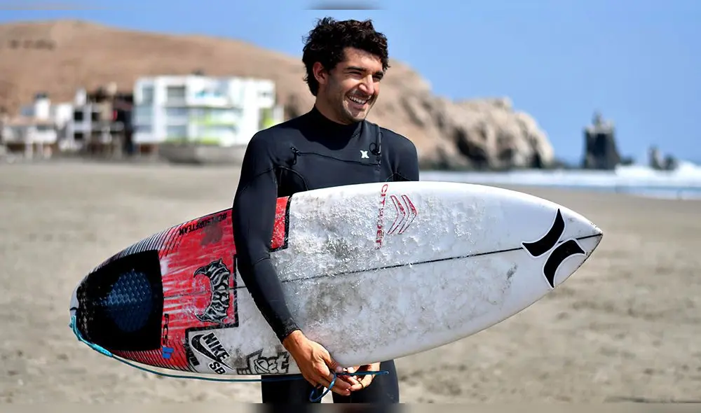 De Col es uno de los principales exponentes del surf en el Perú. Foto: Archivo