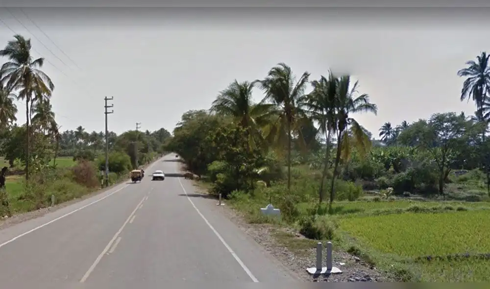 Pistoleros atacaron en medio de la carretera. Foto: Difusión. Pistoleros atacaron en medio de la carretera. Foto: Difusión.