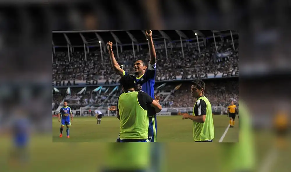 Carlos Lobatón fue la figura de aquel cotejo ante Racing en Argentina. Foto: Sporting Cristal Carlos Lobatón fue la figura de aquel cotejo ante Racing en Argentina. Foto: Sporting Cristal