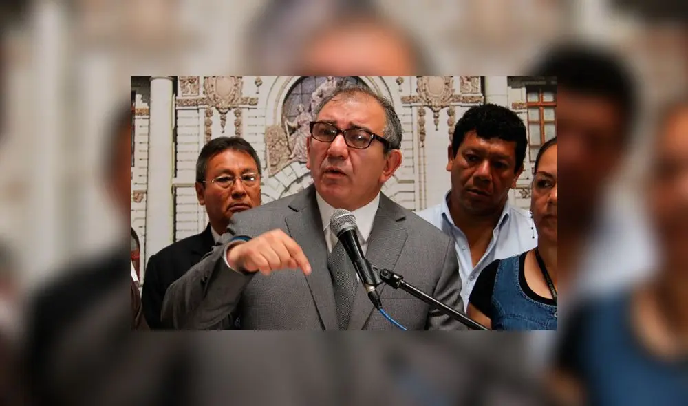 José Cevasco fue designado como oficial mayor, tras asumir la Mesa Directiva José Williams. Foto: La República José Cevasco fue designado como oficial mayor, tras asumir la Mesa Directiva José Williams. Foto: La República