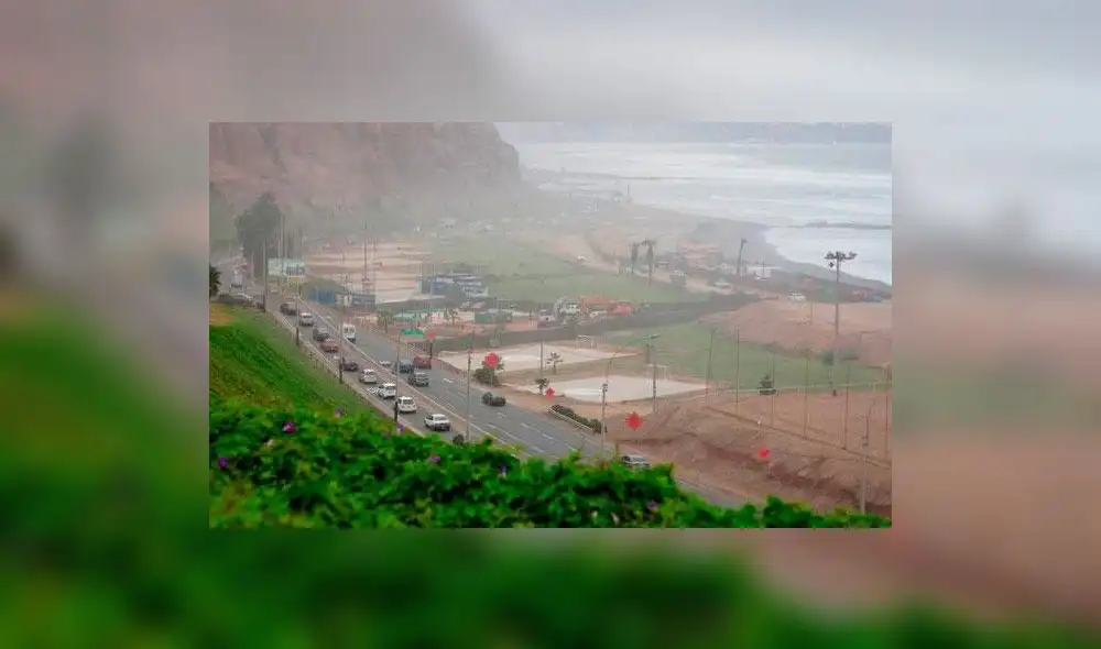 Lima amanece con el cielo nublado. Foto: Andina