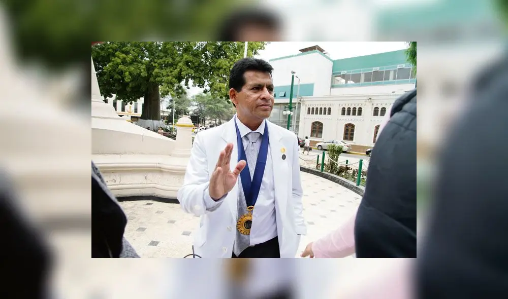 Paul Larrea Alvarado pidió descentralizar vacunación. Foto: La República Paul Larrea Alvarado pidió descentralizar vacunación. Foto: La República