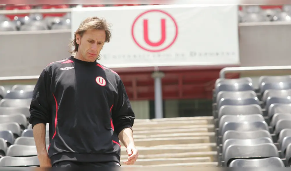 Ricardo Gareca tuvo un paso exitoso por tienda crema, pero su salida no fue de la forma que esperaba. Foto: Universitario de Deportes