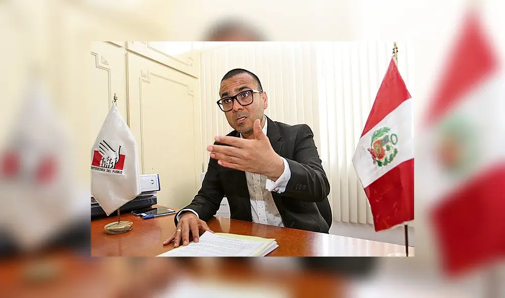 Julio Hidalgo exhortó a las autoridades a cumplir con sus compromisos. Foto: La República Julio Hidalgo exhortó a las autoridades a cumplir con sus compromisos. Foto: La República