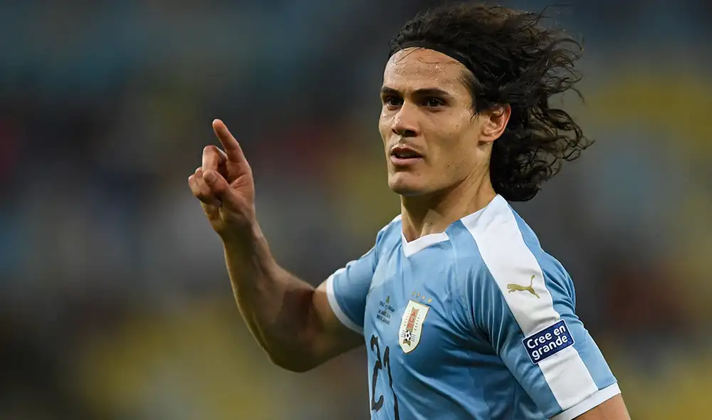 Edinson Cavani se convirtió en padre por cuarta vez el día que Uruguay igualó 0-0 ante Paraguay por Eliminatorias. Foto: AFP Edinson Cavani se convirtió en padre por cuarta vez el día que Uruguay igualó 0-0 ante Paraguay por Eliminatorias. Foto: AFP