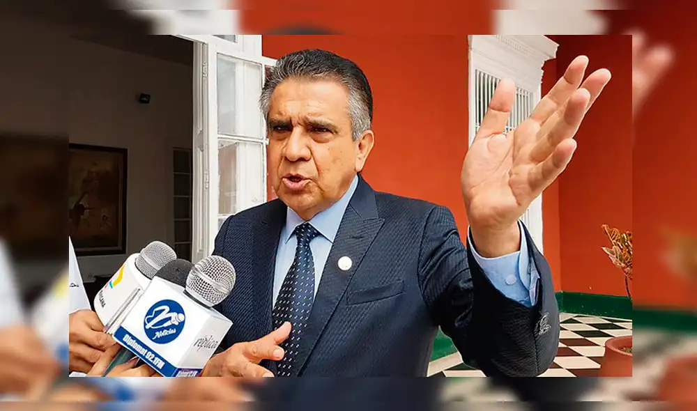 Manuel Llempén cree que se debe convocar a todas las autoridades del Acuerdo Nacional para dar una solución a crisis política. Foto: La República