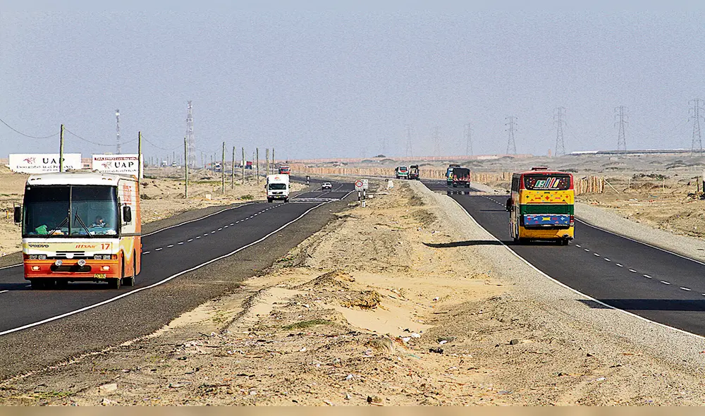 El proyecto la Autopista del Sol, que une Trujillo y Sullana, se ejecuta bajo la modalidad de asociación público privada. Foto: La República