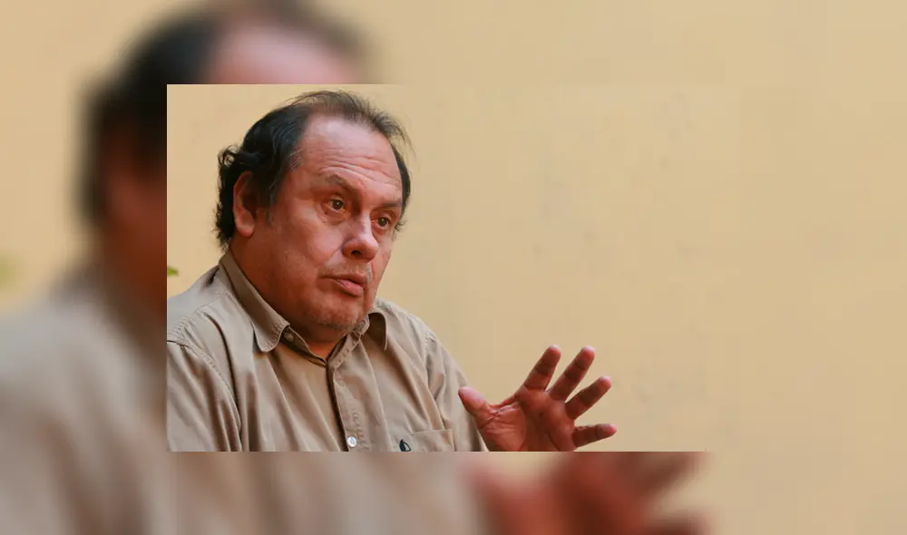 Ricardo Uceda reflexionó sobre el PL ya que la idea de que se controle la información como el agua o la electricidad, no puede equiparar. Foto: Revista Domingo
