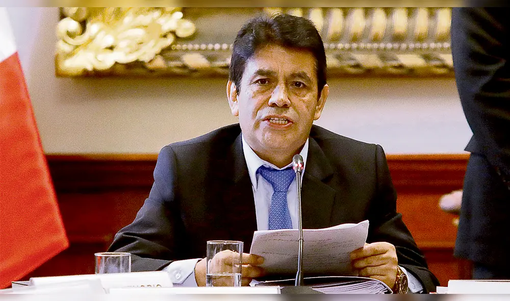 El informe de la Junta Nacional de Justicia (JNJ) recomendó destituir del cargo al suspendido fiscal supremo, Tomás Aladino Gálvez, por el caso Los Cuellos Blancos del Puerto. Foto: La República