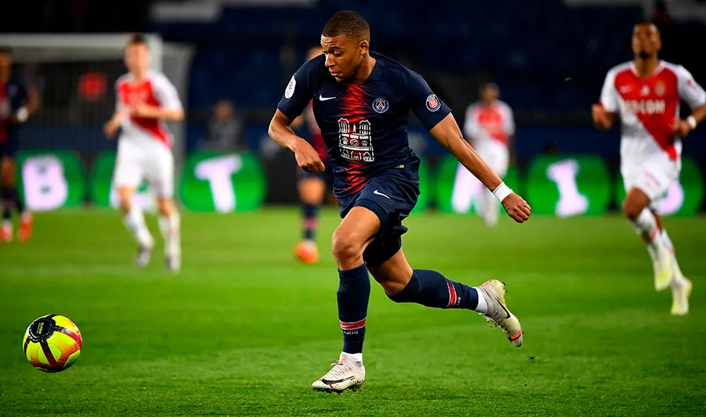 PSG es el único líder de la Ligue 1 con 42 puntos. Foto: AFP