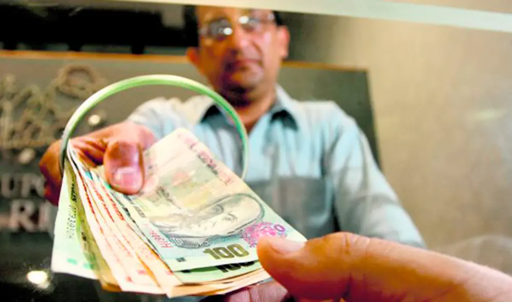 Con 13 votos a favor y una abstención se aprobóel dictamen. Foto: Andina Con 13 votos a favor y una abstención se aprobóel dictamen. Foto: Andina