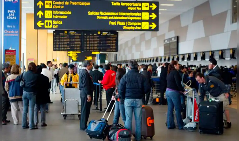 La Superintendencia Nacional de Migraciones recordó a qué países podemos ingresar con nuestro DNI. Foto: Andina. La Superintendencia Nacional de Migraciones recordó a qué países podemos ingresar con nuestro DNI. Foto: Andina.