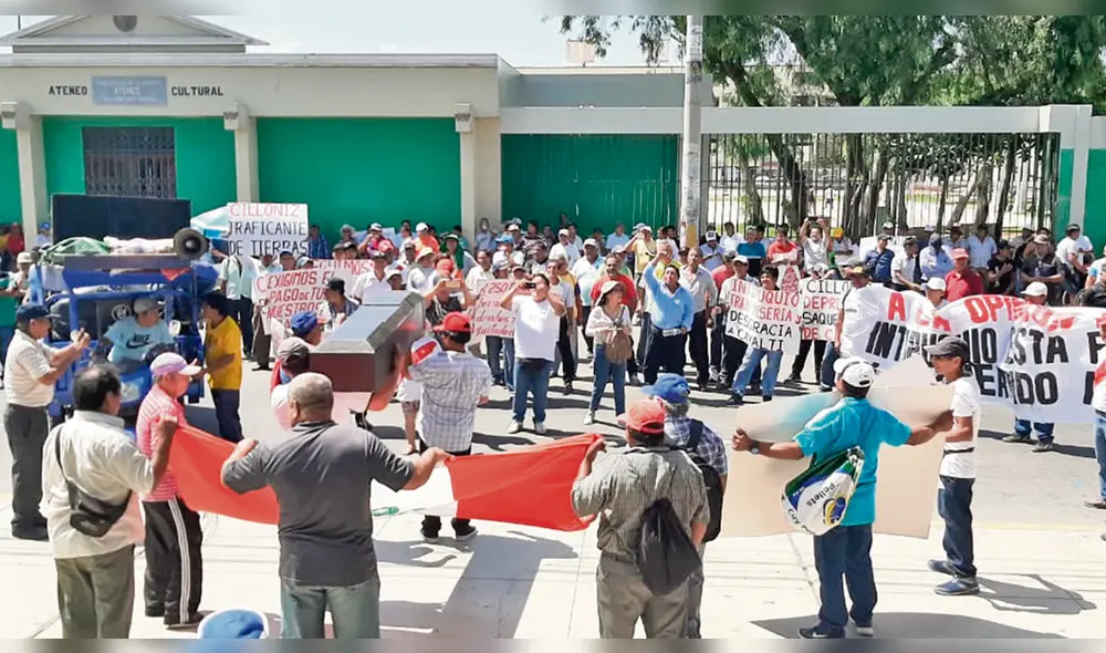 Con la promulgación de esta ley, los pliegos de reclamos económicos de sindicatos se reactivarán indicó el vocero de la Coordinadora de Obreros Municipales del Perú. Foto: difusion