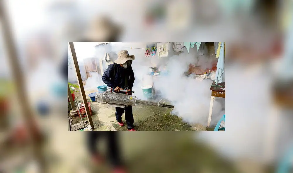 La Geresa invocó a la población permitir el ingreso del personal de salud para la fumigación en sus viviendas. La República La Geresa invocó a la población permitir el ingreso del personal de salud para la fumigación en sus viviendas. La República
