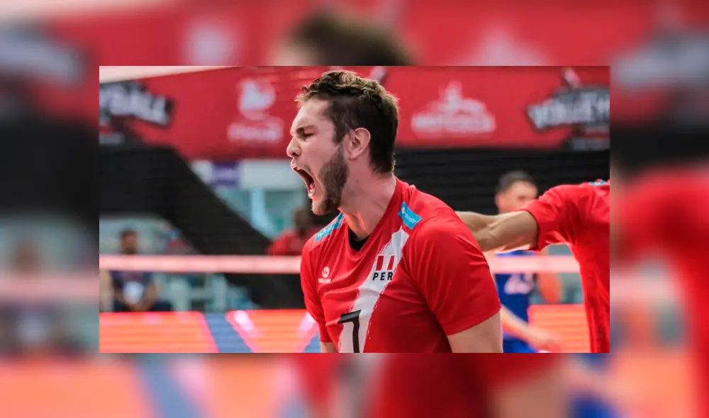 Romay contó que fue informado por el presidente de la FPV de que no existe dinero para agua en los entrenamientos. Foto: Twitter