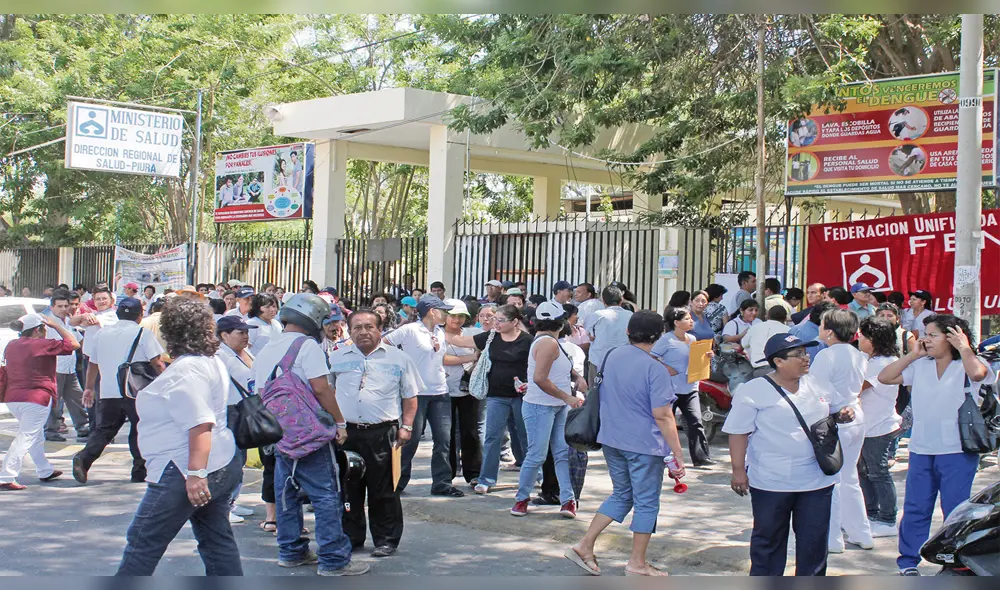 Trabajadores reclaman mejoras en el sector salud. Foto: La República.