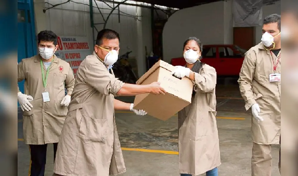 Asimismo, se conoció que para atender a un poblador es necesario que esté registrado en la EDAN. Foto: Indeci Asimismo, se conoció que para atender a un poblador es necesario que esté registrado en la EDAN. Foto: Indeci