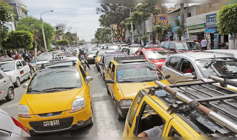 General Luis Gamarra, jefe del Frente Policial, indicó que los implicados podrían ser separados hasta que duren las investigaciones. Foto: referencial
