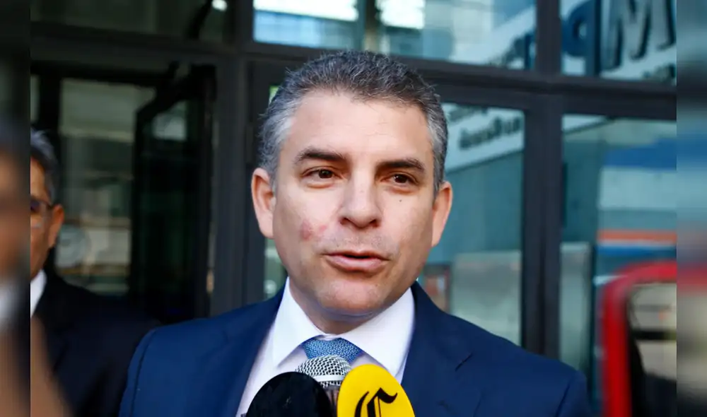 Fiscal Rafael Vela señaló que la primera dama debió acogerse a su derecho a guardar silencio en lugar de negarse a contestar preguntas antes de interrogatorio. Foto: difusión Fiscal Rafael Vela señaló que la primera dama debió acogerse a su derecho a guardar silencio en lugar de negarse a contestar preguntas antes de interrogatorio. Foto: difusión