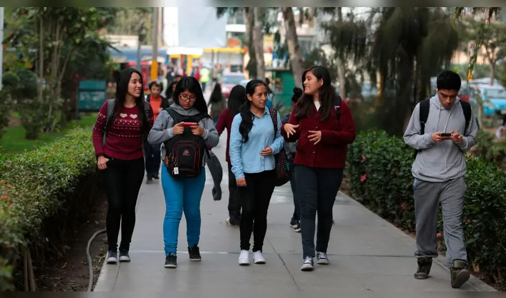 Estudiantes tendrán que volver con todos los protocolos de bioseguridad requeridos. Foto: La República