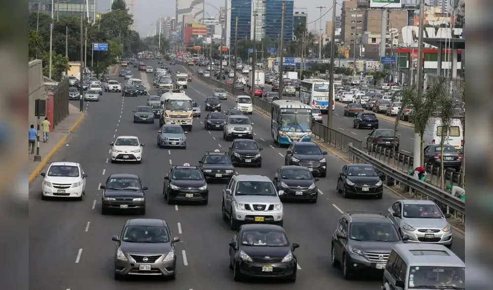 La entidad también dictará una medida preventiva para suspender la habilitación vehicular de la unidad. Foto: referencial/LR