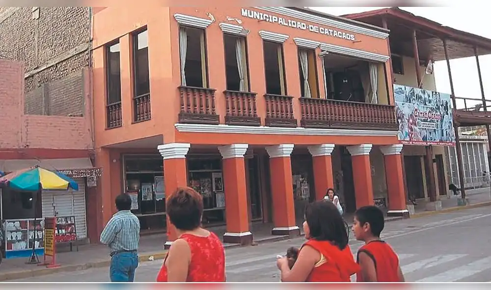 Funcionarios son observados por denuncia. Foto: Municipalidad de Catacaos