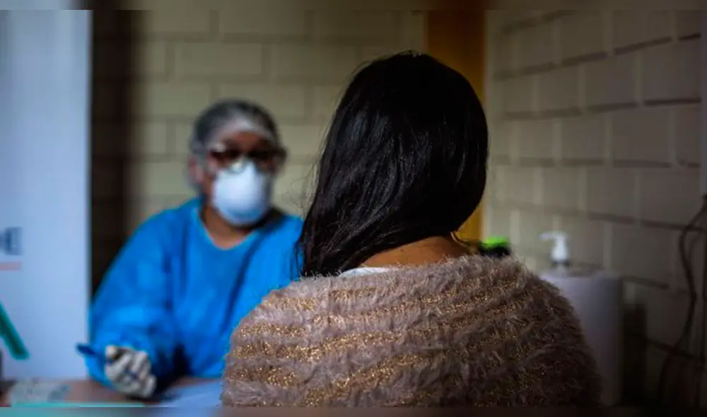 Durante el 2020 se reportaron 5.782 casos y tres feminicidios. Foto: La República Durante el 2020 se reportaron 5.782 casos y tres feminicidios. Foto: La República