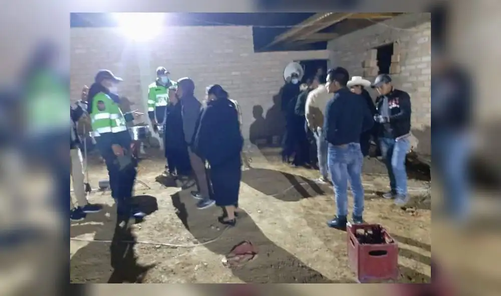 Agentes policiales del Depincri de Paiján quedaron a cargo de las investigaciones. Foto: La República Agentes policiales del Depincri de Paiján quedaron a cargo de las investigaciones. Foto: La República