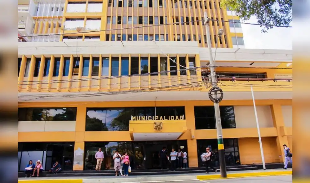 Municipio descarta que haya regalado panetones malogrados por Navidad. Foto: La República.