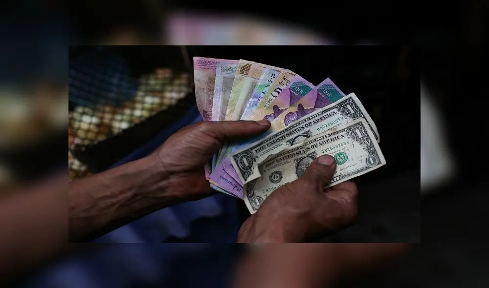 El precio del dólar en Venezuela, según DolarToday. Foto: AFP El precio del dólar en Venezuela, según DolarToday. Foto: AFP