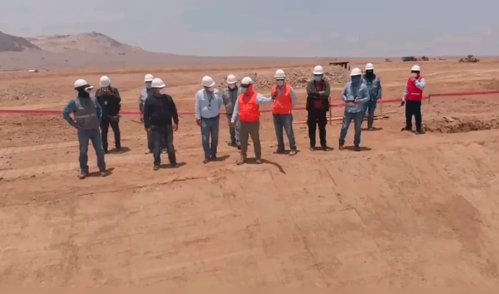 Los técnicos del Minam verificaron el cumplimiento de los trabajos en las pampas de Reque. Foto: Municipalidad Provincial de Chiclayo