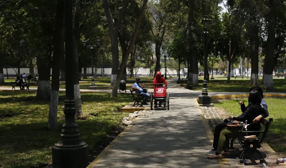 Lima tendrá su temperatura máxima al mediodía. Foto: Flavio Matos/La República Lima tendrá su temperatura máxima al mediodía. Foto: Flavio Matos/La República