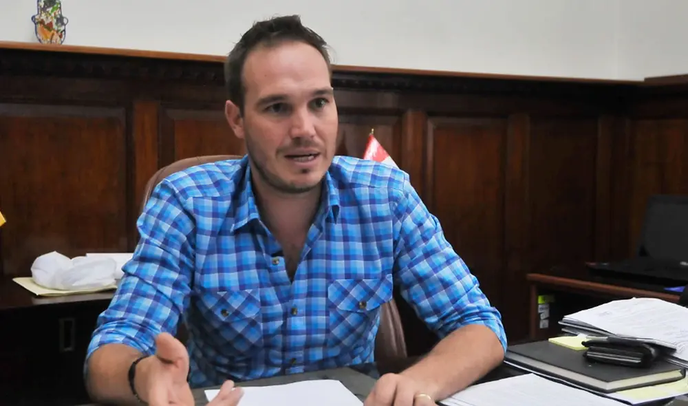 George Forsyth fue separado de carrera en primera instancia. Apeló al Pleno del JNE. Foto: La República.