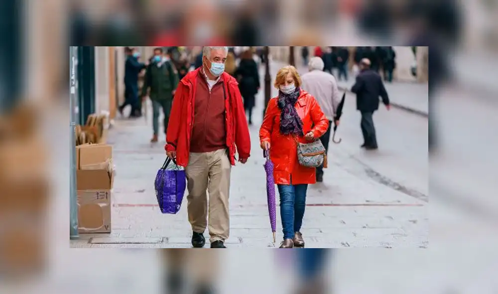 España muestra una tasa de 132 casos de contagio por cada 100.000 habitantes durante las últimas dos semanas. Foto: AFP España muestra una tasa de 132 casos de contagio por cada 100.000 habitantes durante las últimas dos semanas. Foto: AFP
