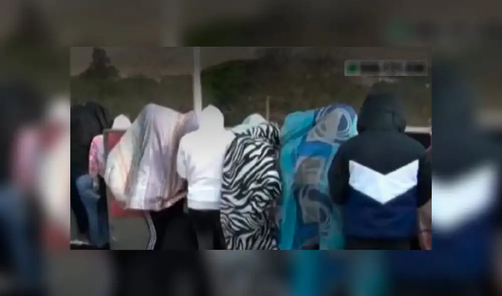 El rescate de mujeres víctimas de explotación sexual se inició la noche del sábado. Foto: captura de América TV El rescate de mujeres víctimas de explotación sexual se inició la noche del sábado. Foto: captura de América TV