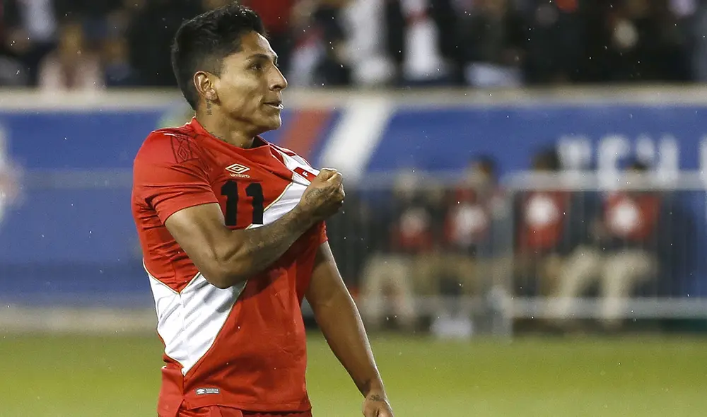 Ruidíaz jugó los dos últimos partidos de la selección. Foto: AFP