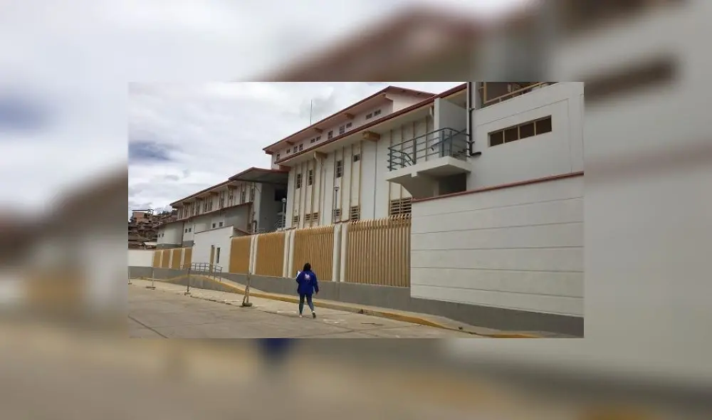 Dos años duró la construcción del nosocomio tras solucionar 2.000 observaciones a la obra: Foto: Santiago de Chuco Dos años duró la construcción del nosocomio tras solucionar 2.000 observaciones a la obra: Foto: Santiago de Chuco