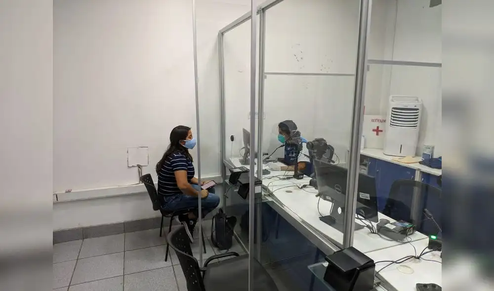 El Pasaporte Electrónico cuenta con 88 medidas de seguridad. Foto: Migraciones. El Pasaporte Electrónico cuenta con 88 medidas de seguridad. Foto: Migraciones.