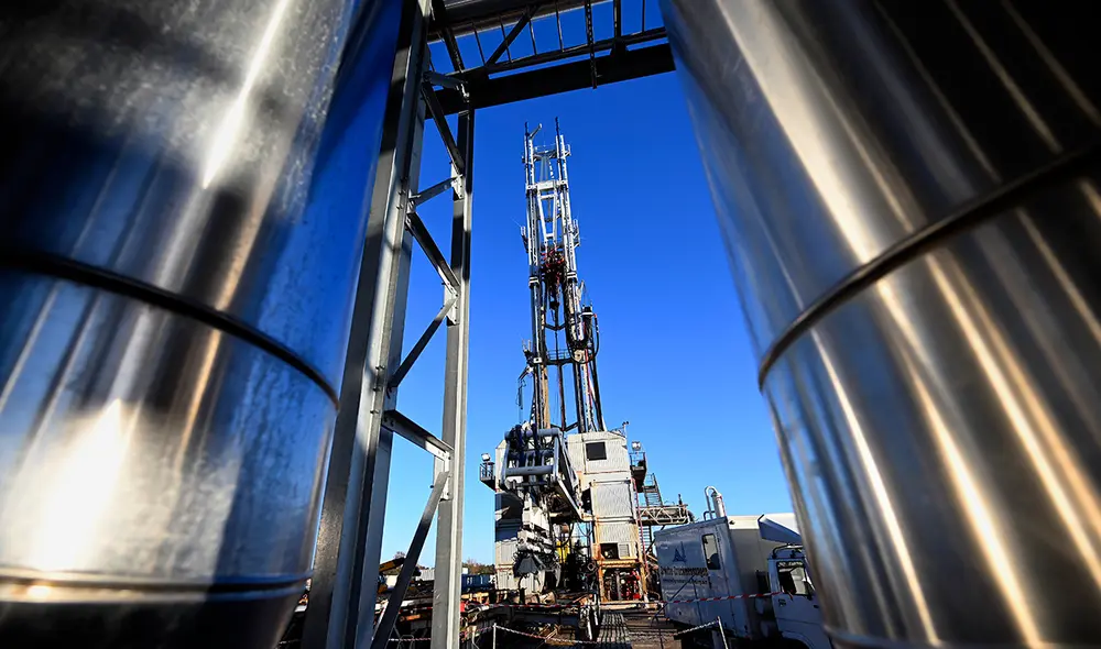 Los inversores y operadores también están observando el resultado de una reunión de dos días de la Reserva Federal de Estados Unidos. Foto: AFP Los inversores y operadores también están observando el resultado de una reunión de dos días de la Reserva Federal de Estados Unidos. Foto: AFP