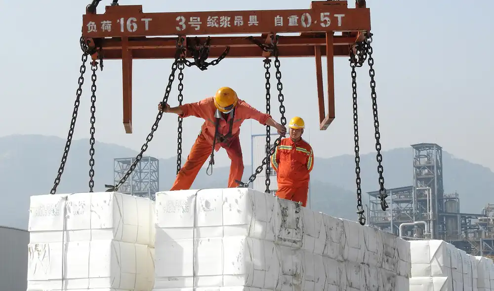 Las importaciones metalmecánicas con US$ 17.267 millones y con un alza de 37,4%, respecto al 2020. Foto: AFP