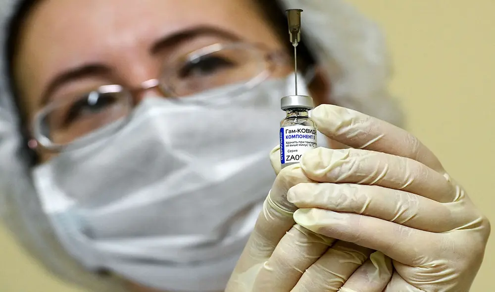 La OMS pidió aumentar esfuerzos para que las vacunas lleguen también a los demás países. Foto: AFP La OMS pidió aumentar esfuerzos para que las vacunas lleguen también a los demás países. Foto: AFP