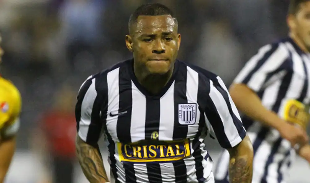 Wilmer Aguirre fue campeón con Alianza Lima en cuatro temporadas (2001, 2003, 2004 y 2006). Foto: Líbero Wilmer Aguirre fue campeón con Alianza Lima en cuatro temporadas (2001, 2003, 2004 y 2006). Foto: Líbero