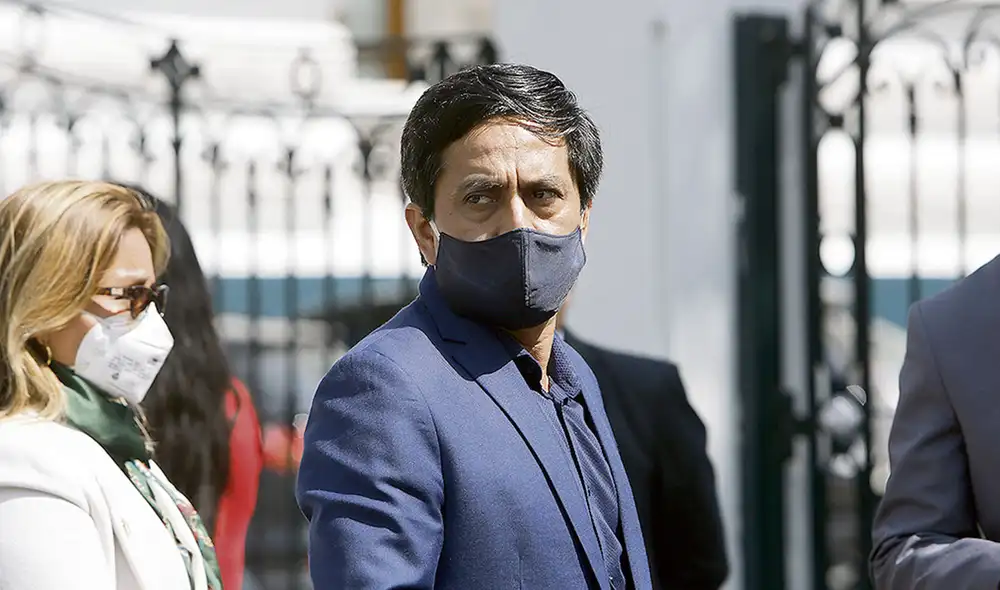 Fernando Meléndez, exvocero de APP, denunció que la presidenta ejecutiva de Essalud ha tenido un “mal manejo de la seguridad social”. Foto: Marco Cotrina/La República Fernando Meléndez, exvocero de APP, denunció que la presidenta ejecutiva de Essalud ha tenido un “mal manejo de la seguridad social”. Foto: Marco Cotrina/La República