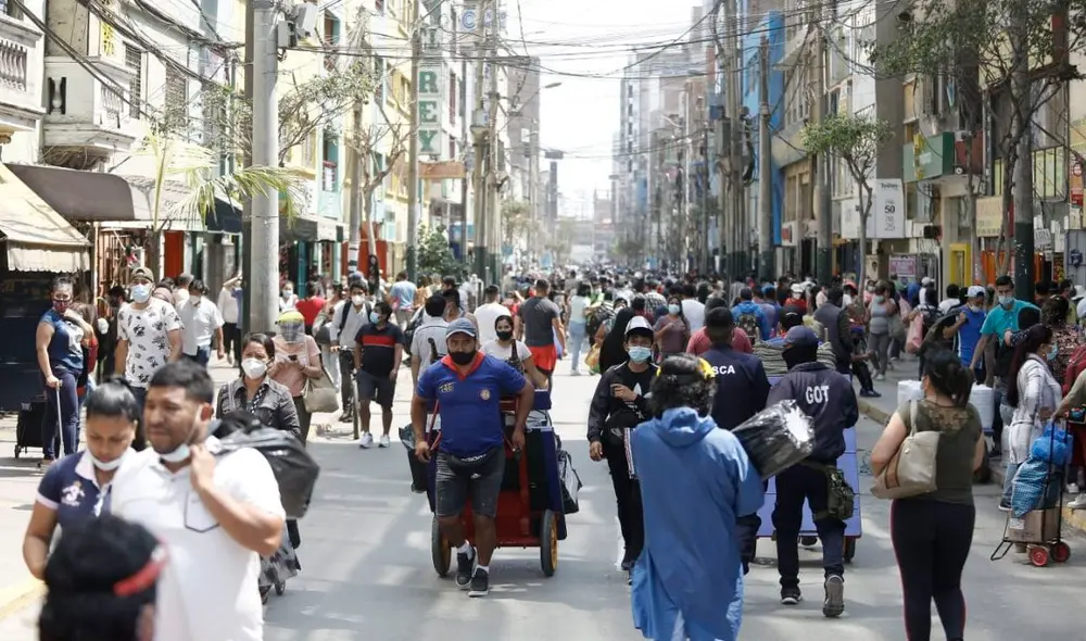 Mendoza enfatizó que por diversos la economía peruana está recuperándose a fin de año, de modo que el país iniciará el 2021 con buen pie. Foto: Antonio Melgarejo/La República Mendoza enfatizó que por diversos la economía peruana está recuperándose a fin de año, de modo que el país iniciará el 2021 con buen pie. Foto: Antonio Melgarejo/La República
