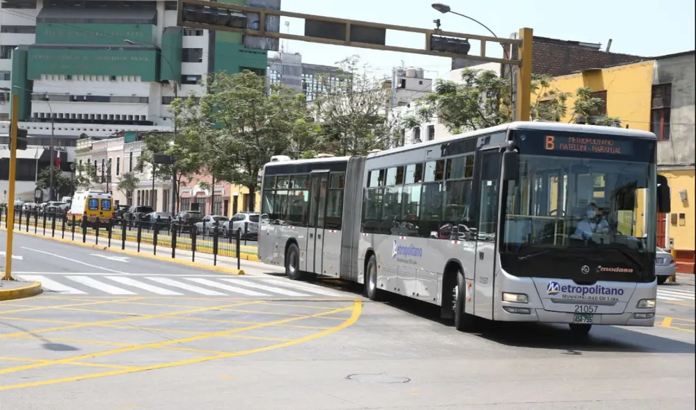 El Metropolitano funcionará con 265 buses, 30% más que otros domingos, de 5.15 a. m. a 9.00 p. m. Foto: Difusión El Metropolitano funcionará con 265 buses, 30% más que otros domingos, de 5.15 a. m. a 9.00 p. m. Foto: Difusión