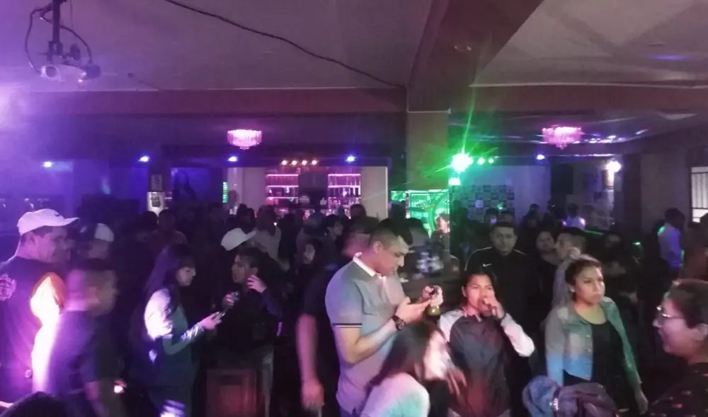 Ninguna autoridad habría intervenido la fiesta clandestina en Oxapampa. Foto: referencial